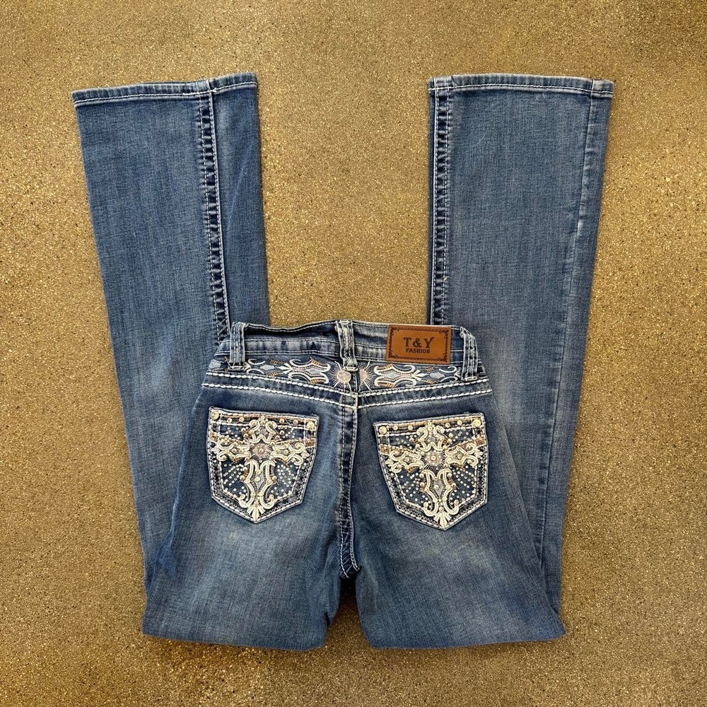 T&Y Fashion Bootcut Jeans Rhinestone Cross Y2K Embroidered Dark Wash 00